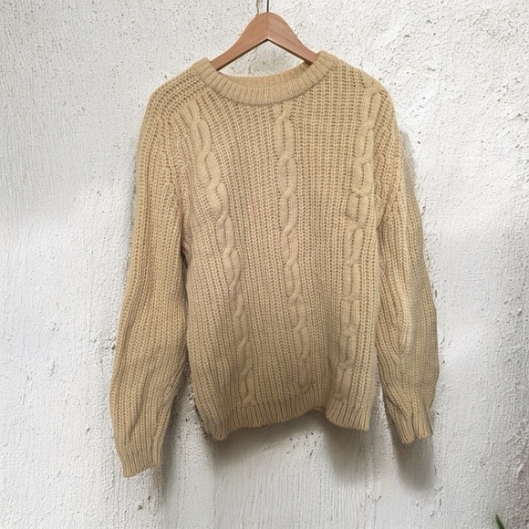 Vintage Irish Wool Cable Knit Sweater – Coastal Academia Vibes M/L - Picture 1 of 7
